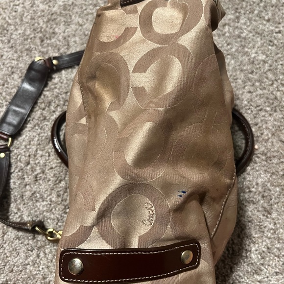 Coach Shoulder Bag - Picture 3 of 5